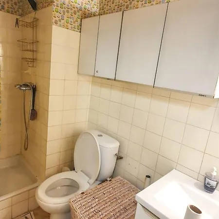 아파트 A Motte De 37m² Avec Jardin 라그랑모트